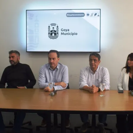 El intendente Mariano Hormaechea presidió la presentación del Primer Encuentro Regional de Ferias Francas