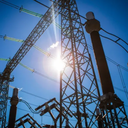 Corrientes tendrá mayores topes de consumo eléctrico subsidiado para afrontar las altas temperaturas